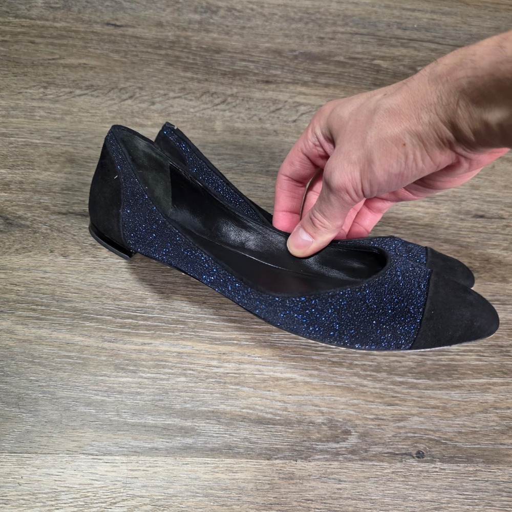 Brian Atwood Womens 7.5 Ballet Flats Blue Glitter Suede Pointed Toe Italy 421 - Picture 2 of 5